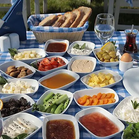 Likya Saklibahce * Kemer (Menekse Mahallesi)