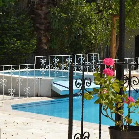Likya Saklibahce Hotel *