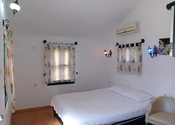 Otel Lıkya Saklibahçe