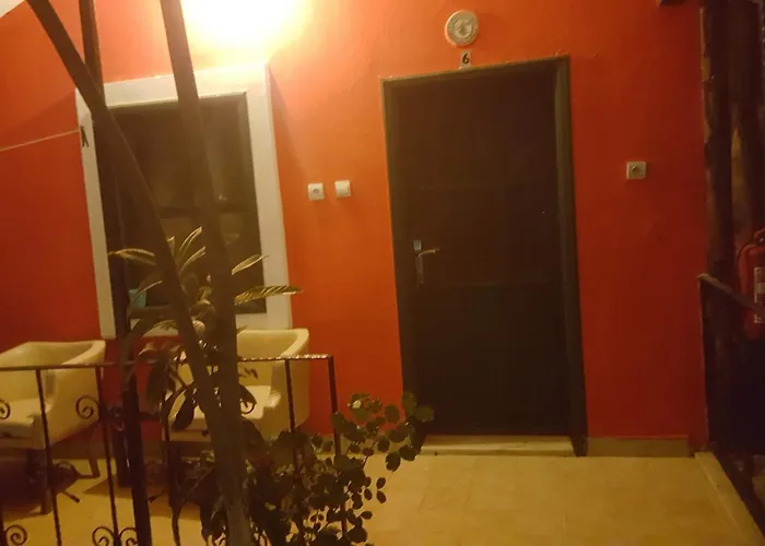 Lıkya Saklibahçe Kemer (Menekse Mahallesi)